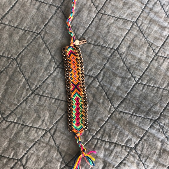 Kim & Zozi Friendship Bracelet - Picture 4 of 6